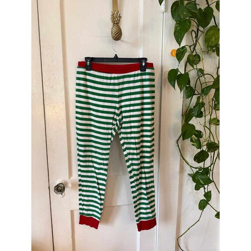 Wonder shop at target women’s size large green and red pajama pants